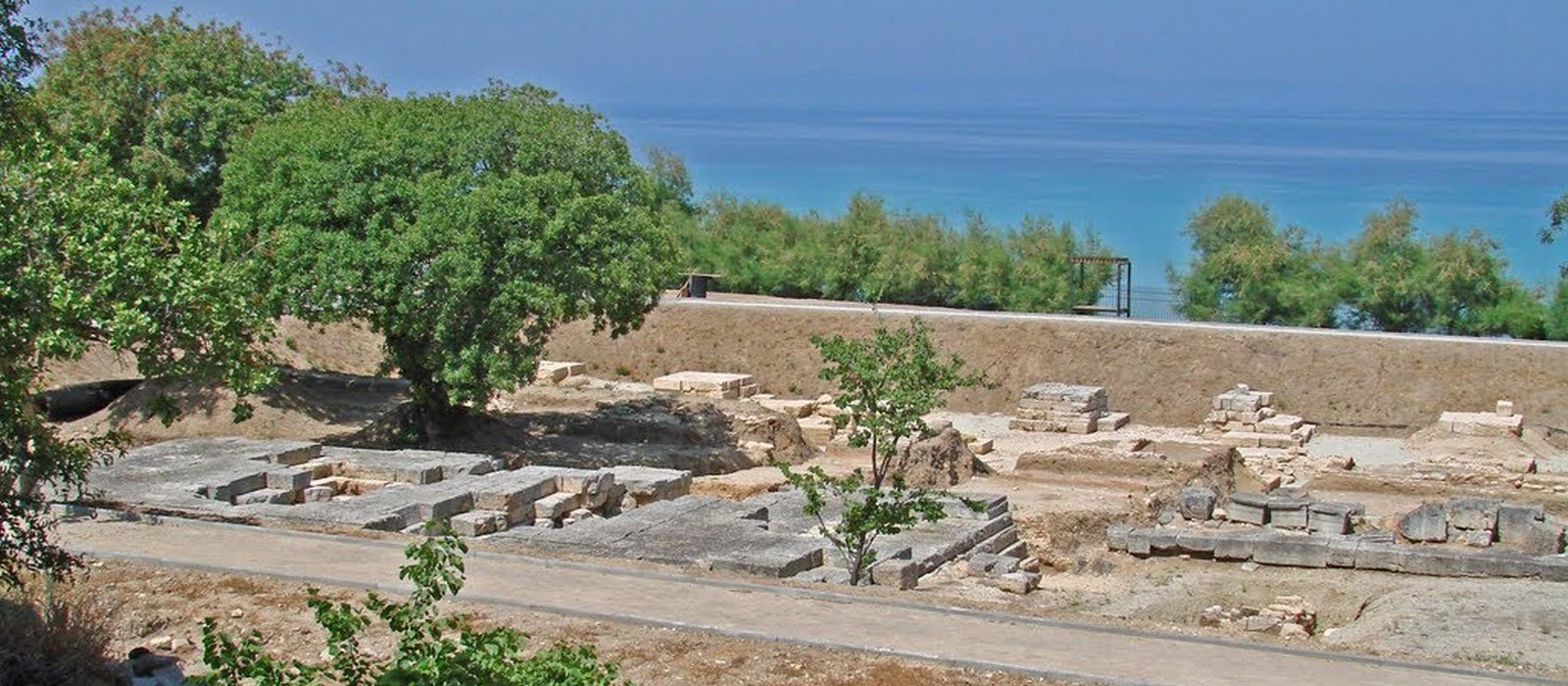 The Sanctuary of Zeus Ammon and Dionysus